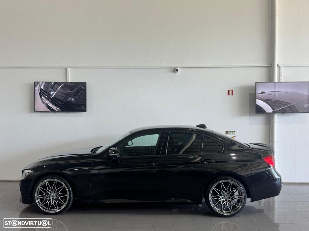 BMW 320 d Pack M - 10