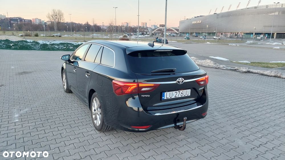 Toyota Avensis 1.8 Premium EU5 MS - 5