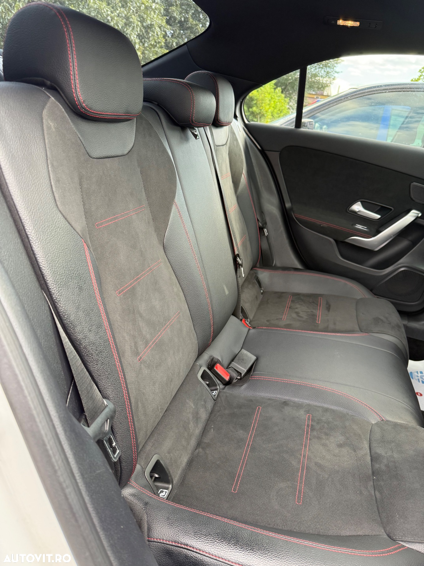 Mercedes-Benz A 180 d 7G-DCT AMG Line - 25