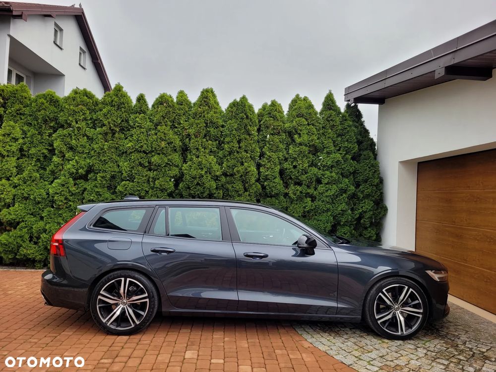 Volvo V60 T4 R-Design - 6