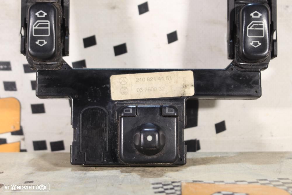 Botão / Comando / Interruptor Dos Vidros Mercedes-Benz E-Class (W210) - 4