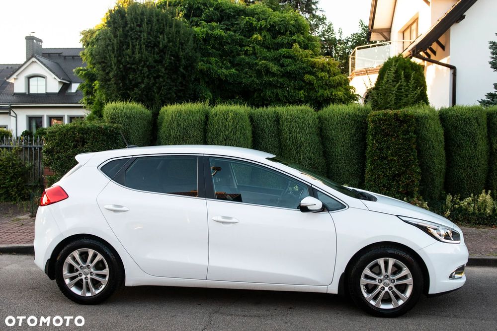 Kia Ceed 1.4 CVVT Attract plus - 4