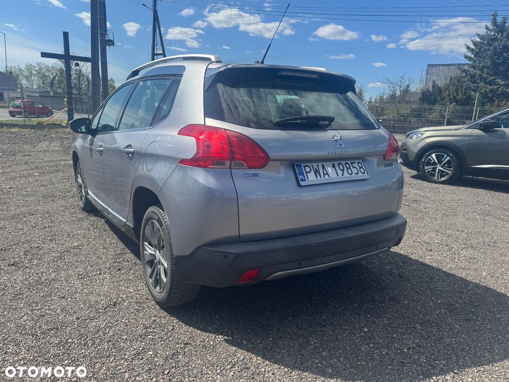 Peugeot 2008 - 7
