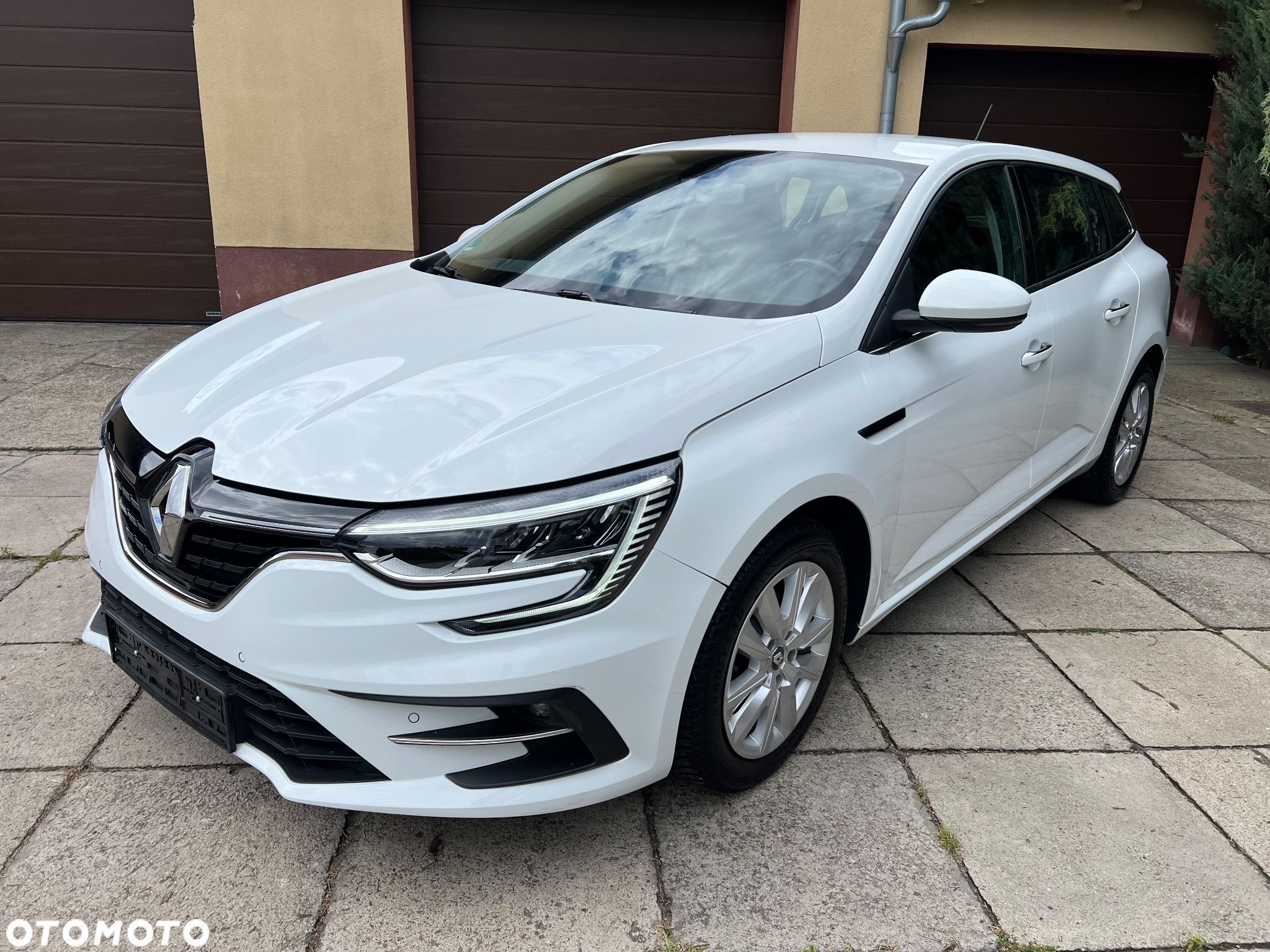 Renault Megane 1.3 TCe FAP Equilibre - 1