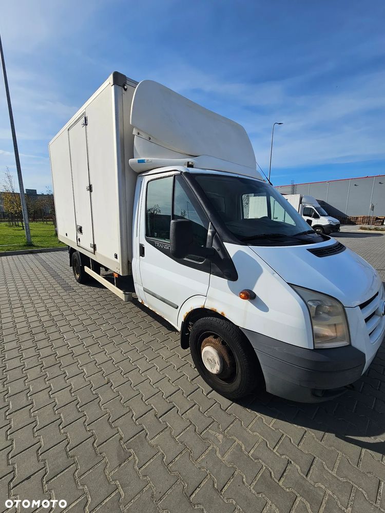 Ford Transit - 8