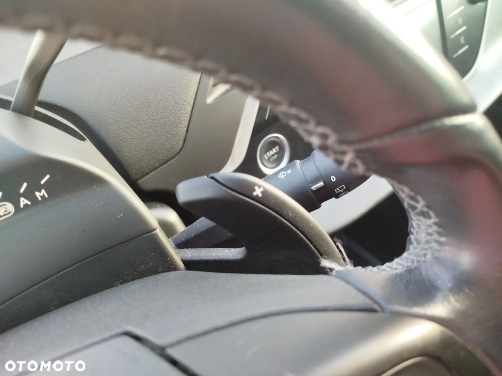 Citroën C4 Picasso - 23