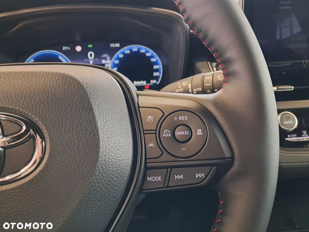 Toyota Corolla Cross 2.0 Hybrid GR Sport - 16