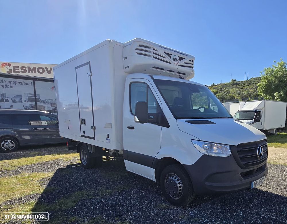 Mercedes-Benz Sprinter 517 - 3