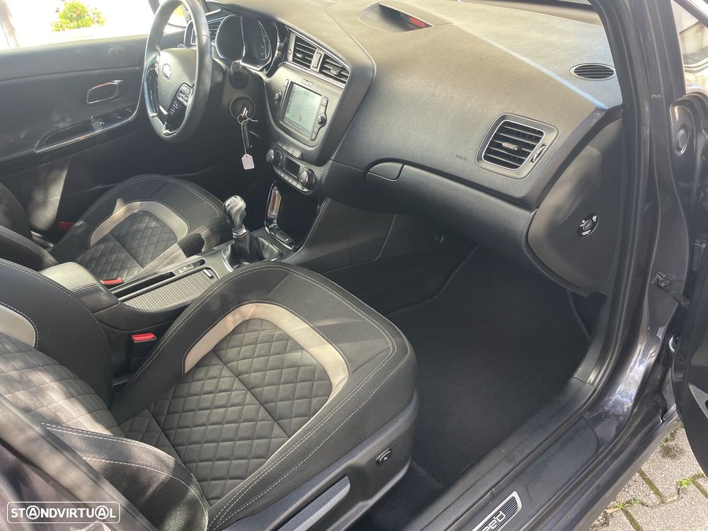 Kia Ceed 1.0 T-GDI GT Line - 21