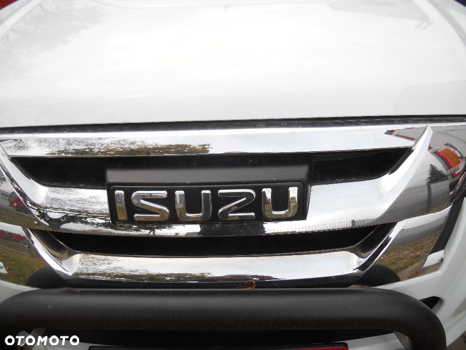 ATRAPA krata wlotu  ISUZU D-max II ! - 2