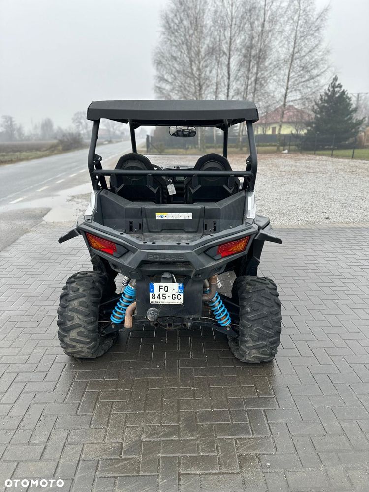 Polaris RZR - 4