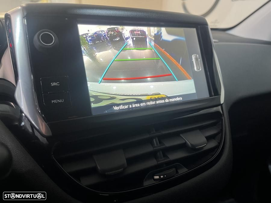 Peugeot 208 1.2 PureTech Active - 17