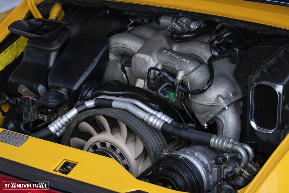 Porsche 911 (993) Coupé 3.8 Carrera RS - 42