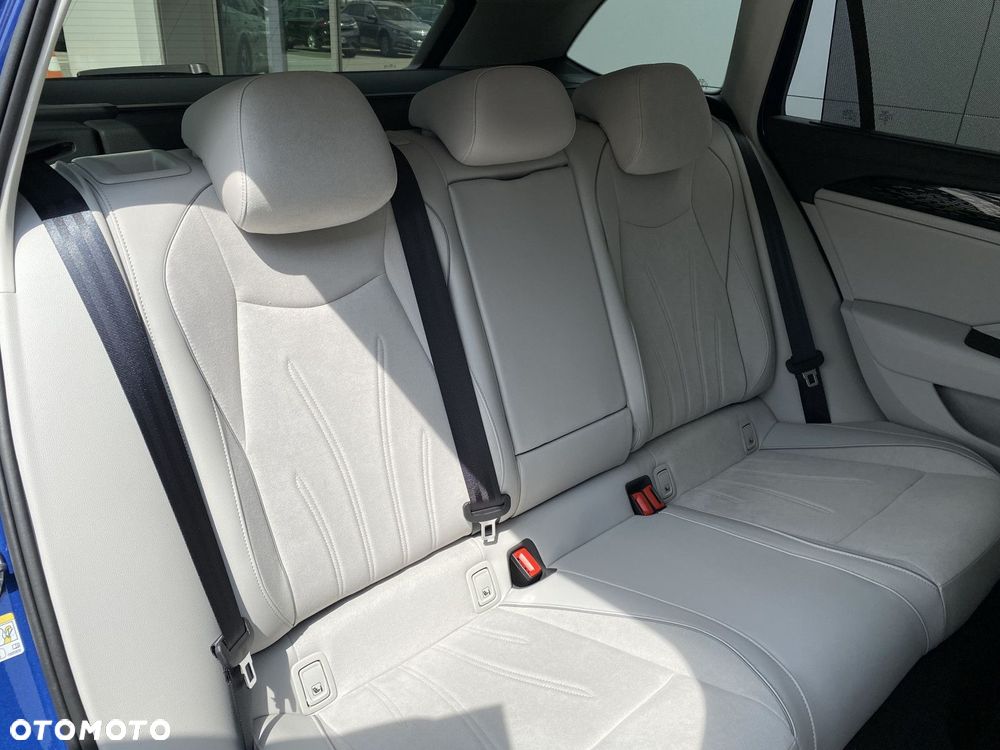Volkswagen Passat Variant 1.5 TSI ACT mHEV Elegance DSG - 22