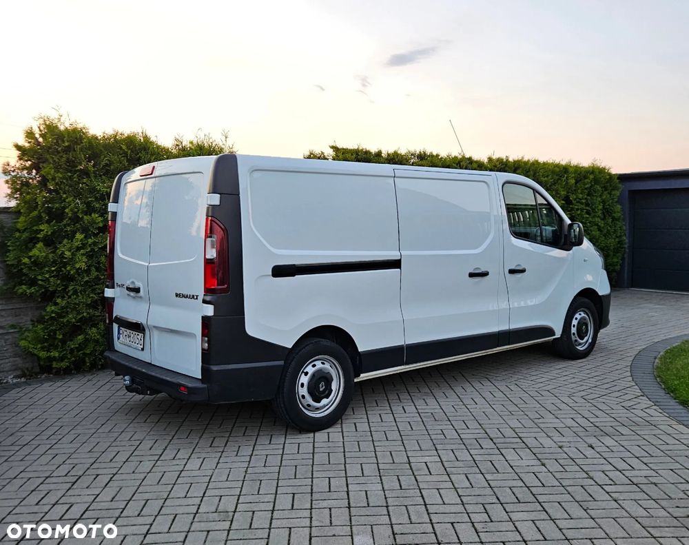 Renault Trafic - 13