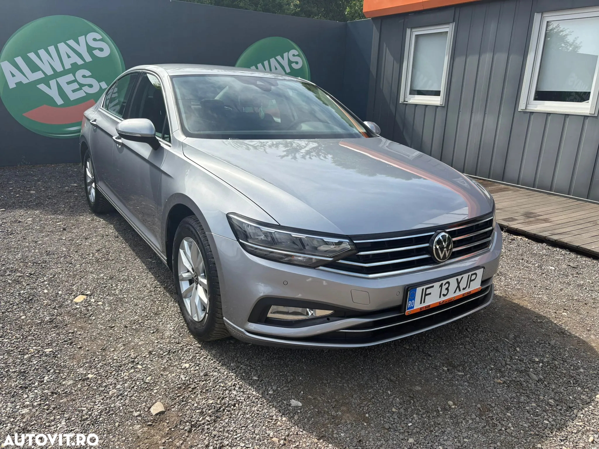 Volkswagen Passat 1.5 TSI ACT DSG Trendline - 2