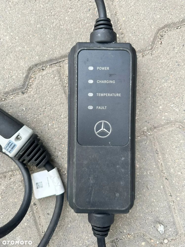 ŁADOWARKA DO SAMOCHODÓW ELEKTRYCZNYCH MERCEDES A0005838502 - 1