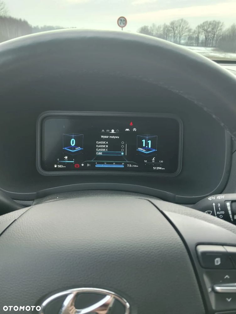 Hyundai Kona - 15