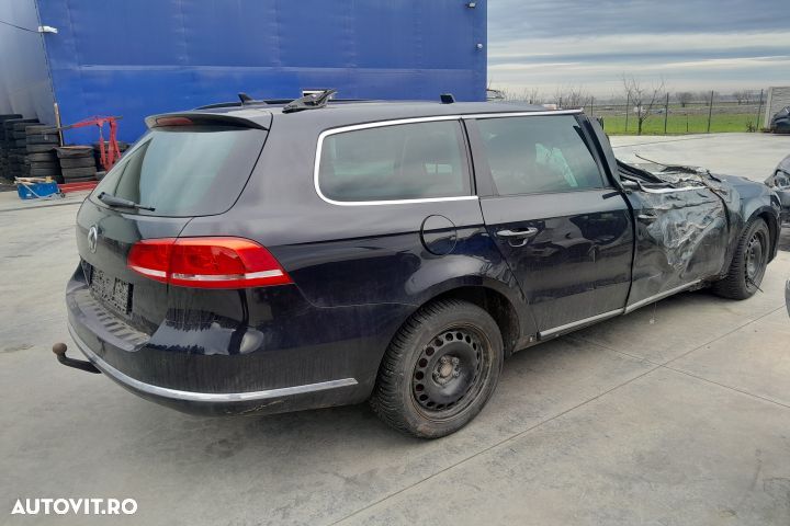 Compresor AC 5N0820803E 5N0820803E Volkswagen VW Passat B7 [2010 - 20 - 9