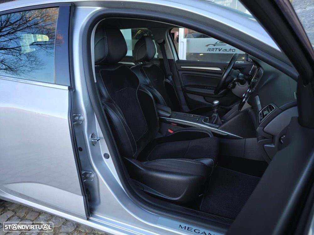 Renault Mégane 1.5 dCi Intens - 21