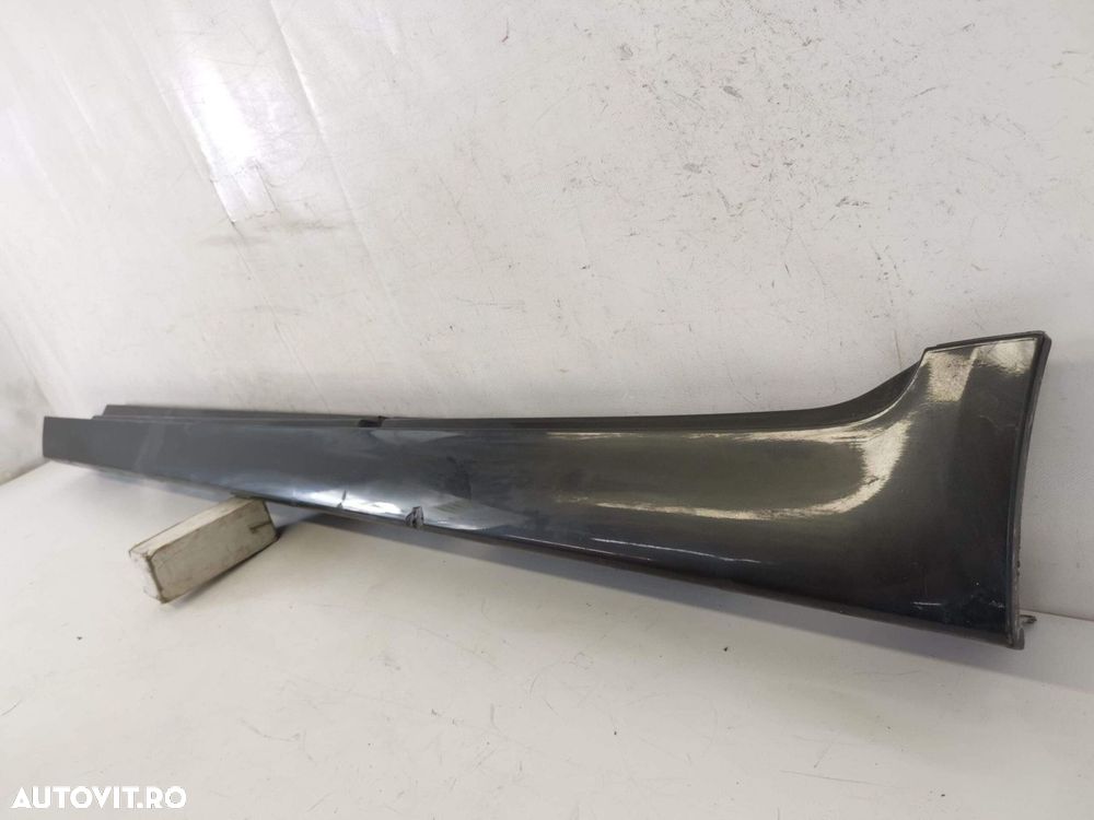 Ornament Prag Stanga BMW Seria 5 F10 2009 2010 2011 2012 2013, Seria 5 - 4