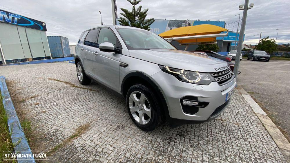 Land Rover Discovery Sport 2.0 TD4 SE - 4