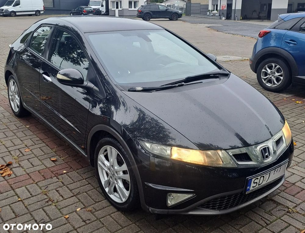 Honda Civic 1.8 Comfort - 3