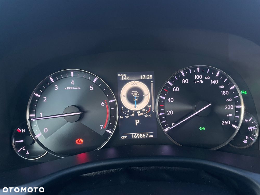 Lexus GS 200t / 300 Elegance - 11