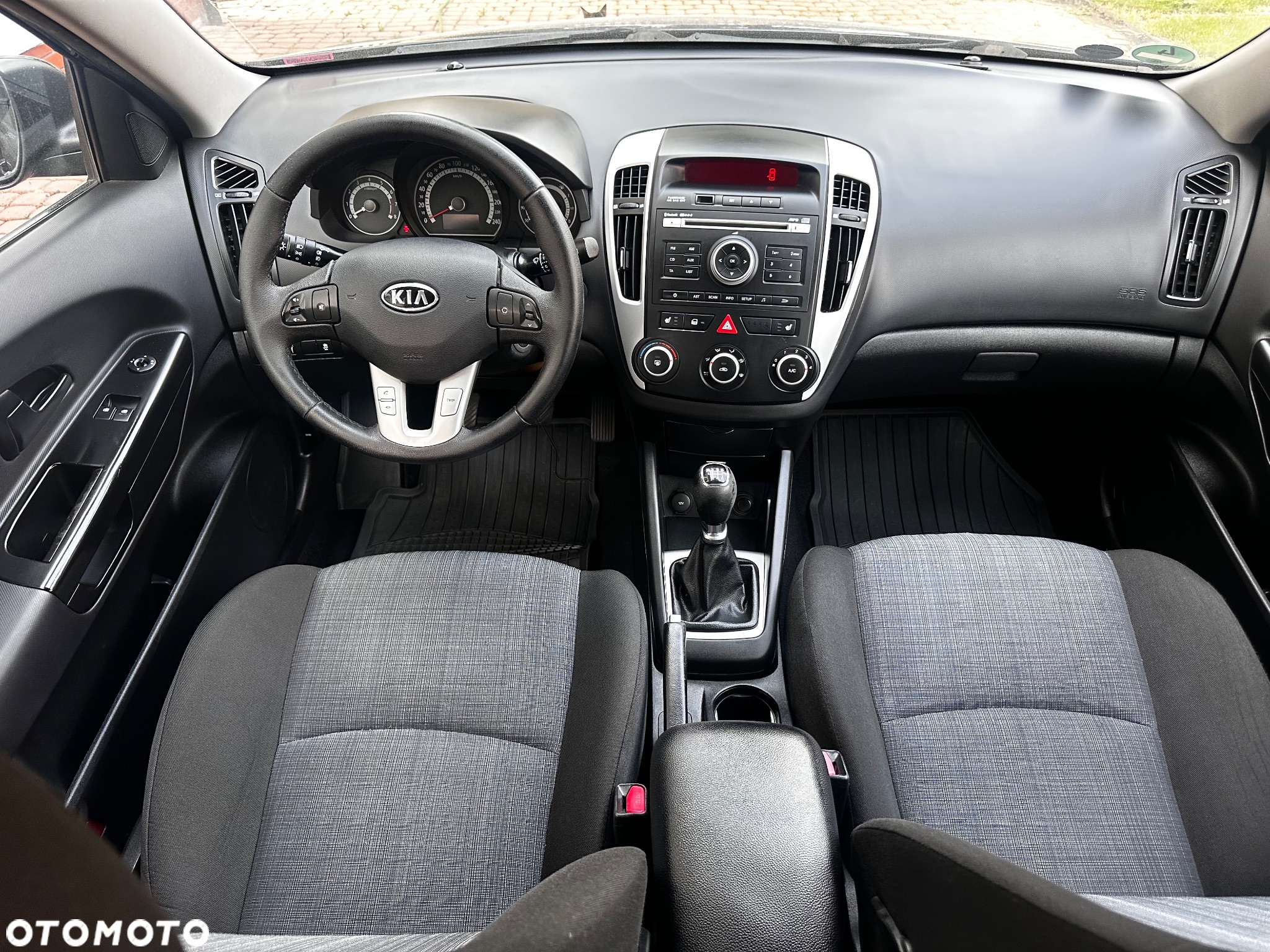 Kia Ceed 1.6 CVVT Vision - 29