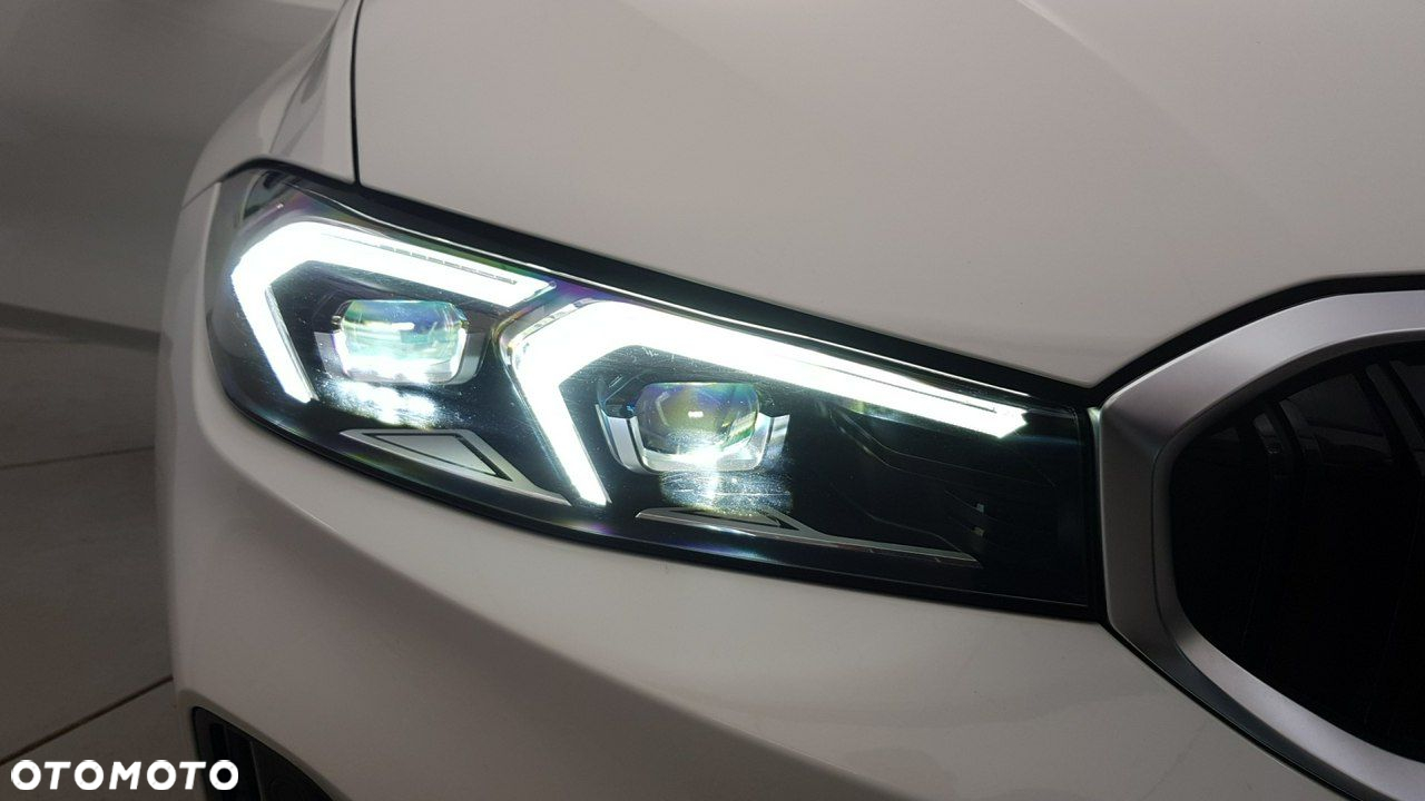 BMW Seria 3 - 15