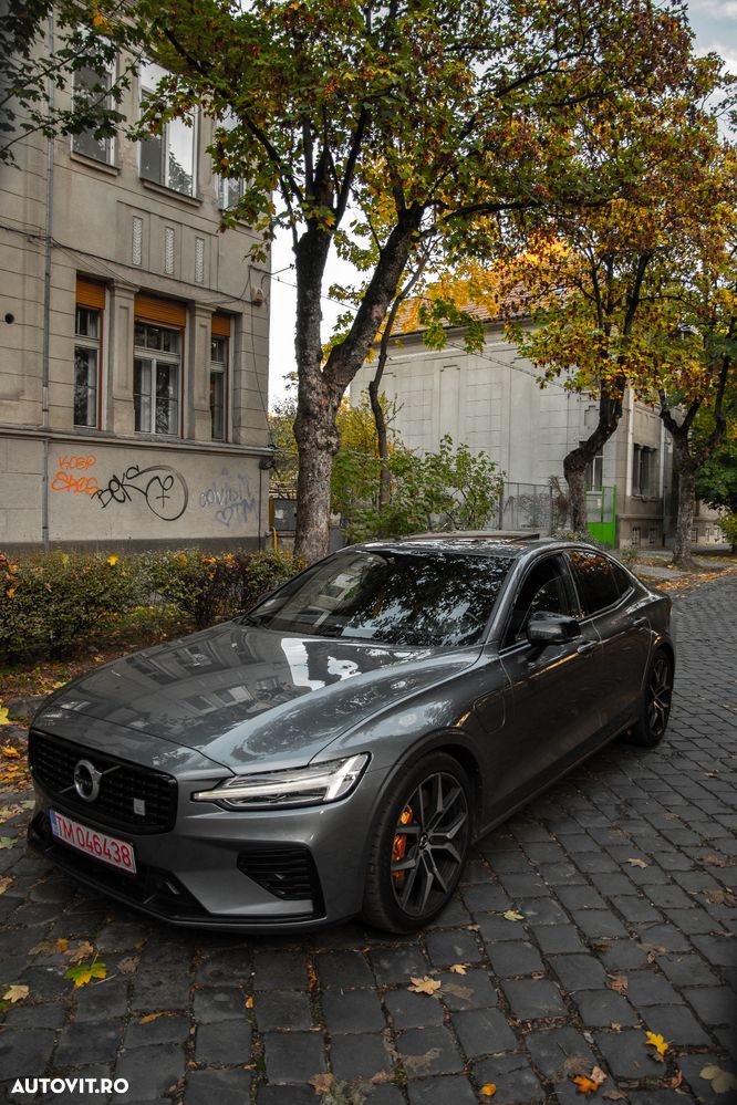 Volvo S60 T8 Recharge AWD Polestar Engineered - 2