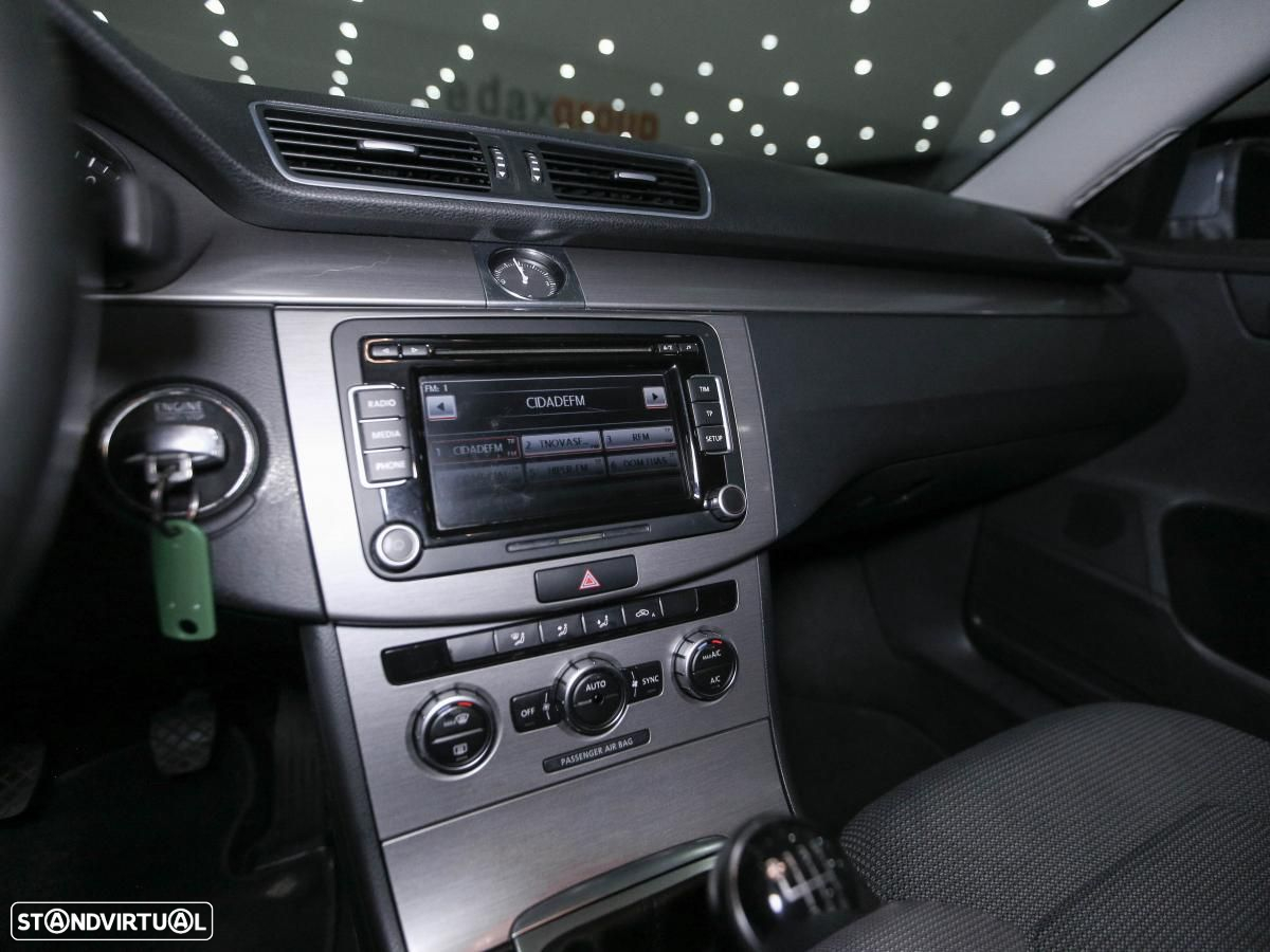 VW Passat - 17