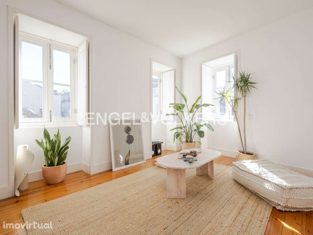 Apartamento T2 remodelado no Príncipe Real - Grande imagem: 2/25