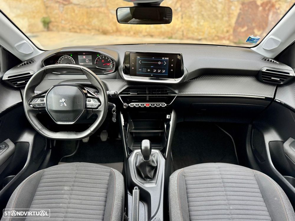 Peugeot 208 1.2 PureTech Active Pack - 11