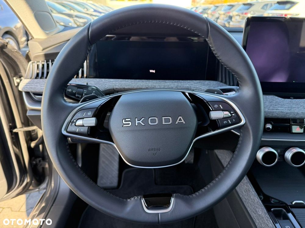 Skoda Superb 2.0 TSI Edition 130 DSG - 14