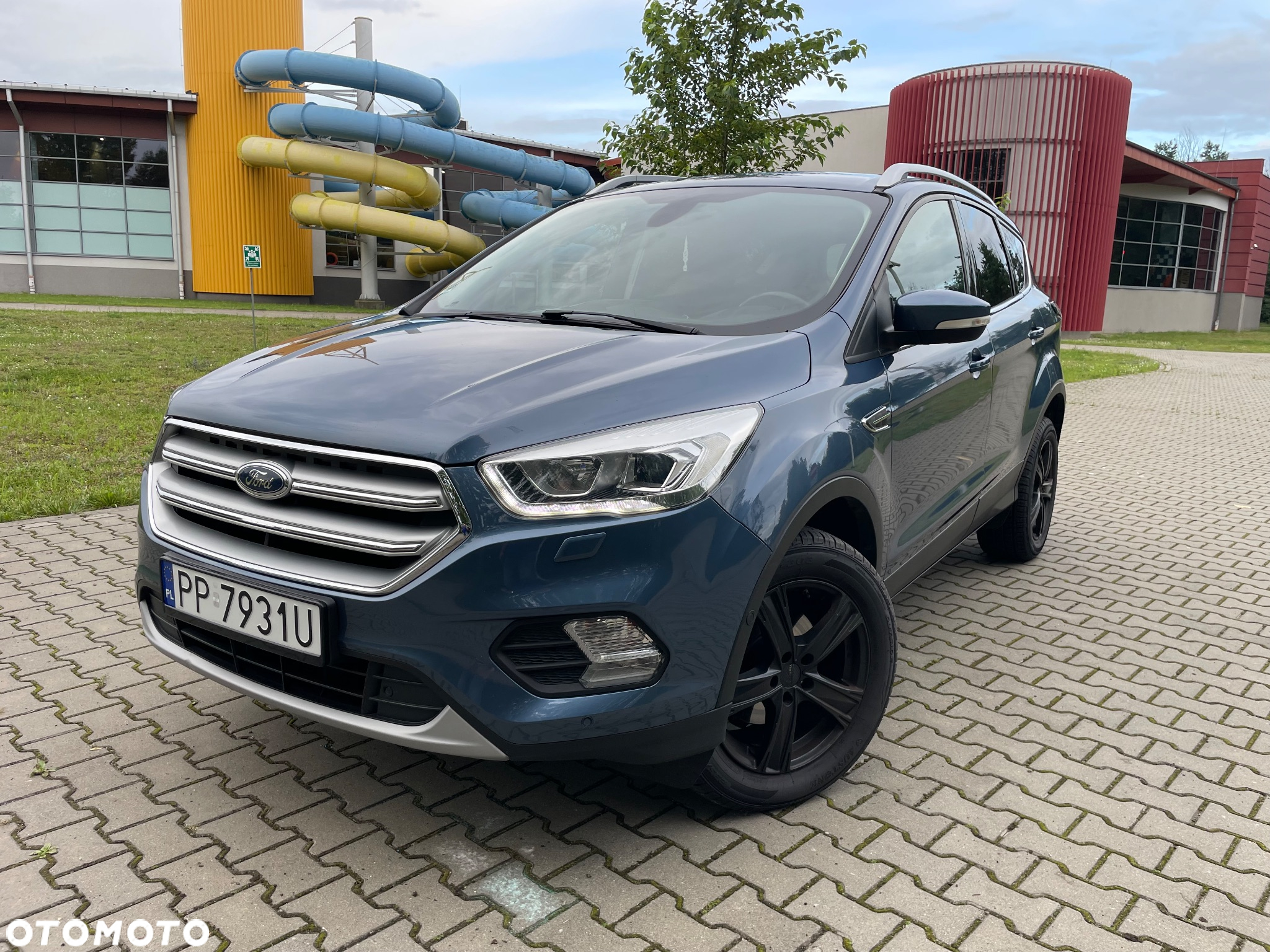 Ford Kuga 1.5 EcoBoost 2x4 Titanium - 2