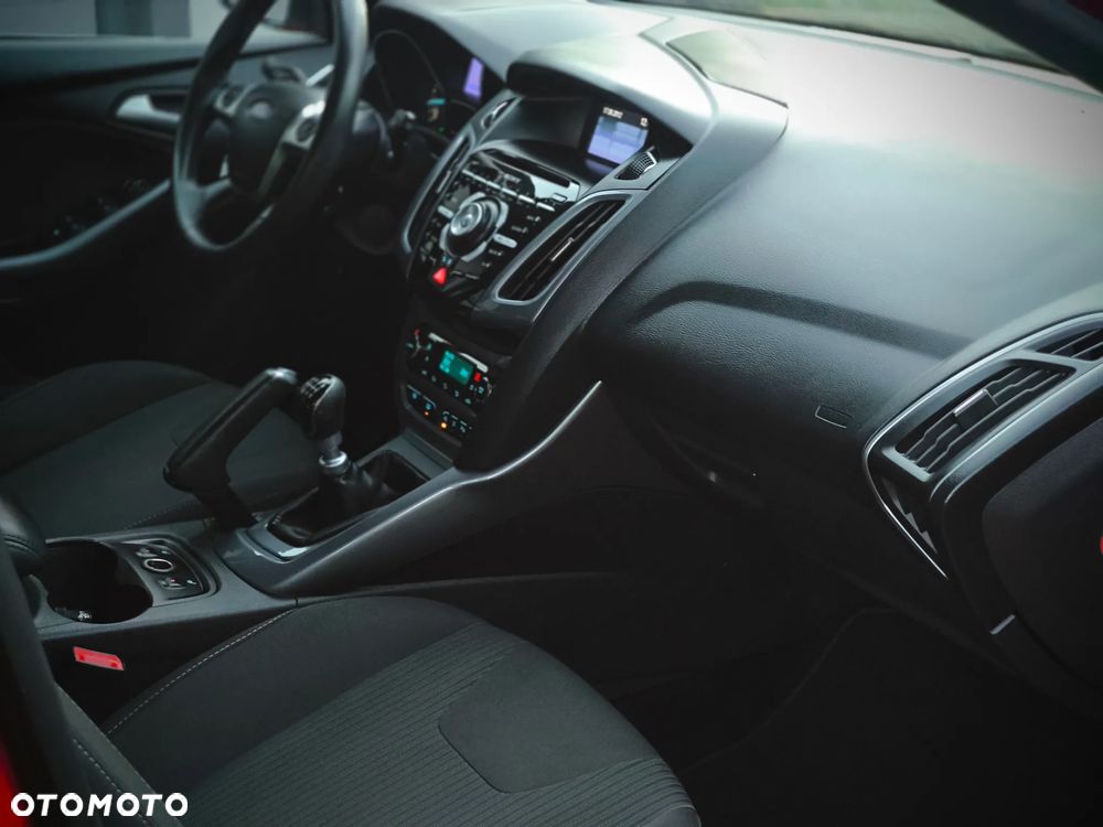 Ford Focus 1.0 EcoBoost Titanium - 14
