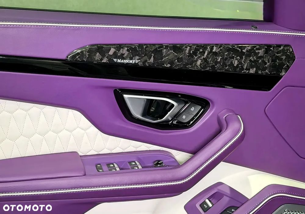 Lamborghini Urus - 18
