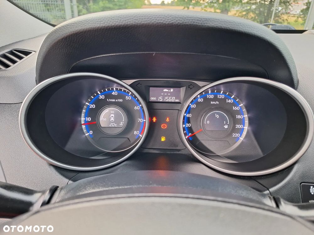 Hyundai ix35 1.6 2WD blue Trend - 24