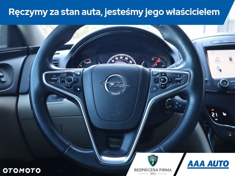 Opel Insignia - 17