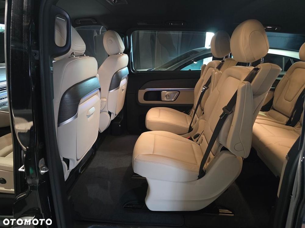 Mercedes-Benz Klasa V 300 d 4-Matic 9G-Tronic Exclusive (ekstra d³) - 8