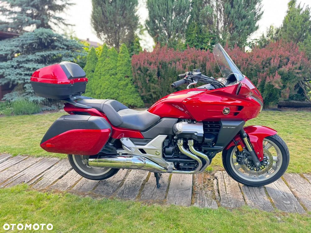 Honda CTX - 1