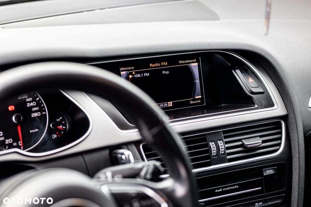Audi A4 Allroad - 12