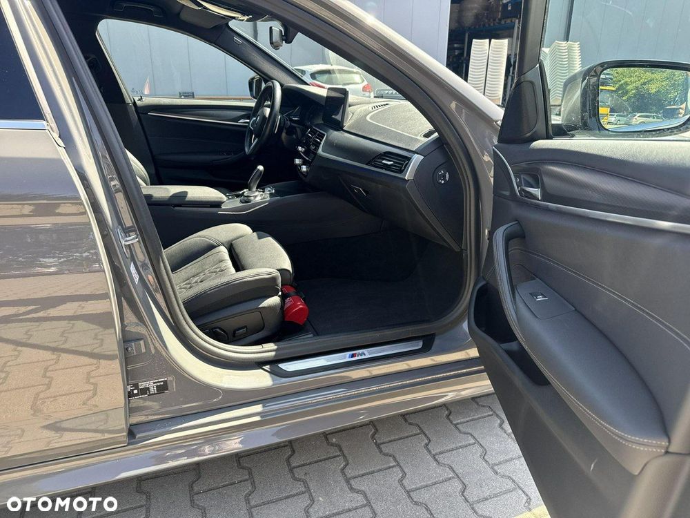 BMW Seria 5 - 19