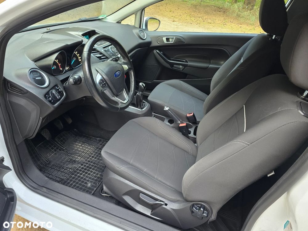 Ford Fiesta 1.25 Champions Edition - 14