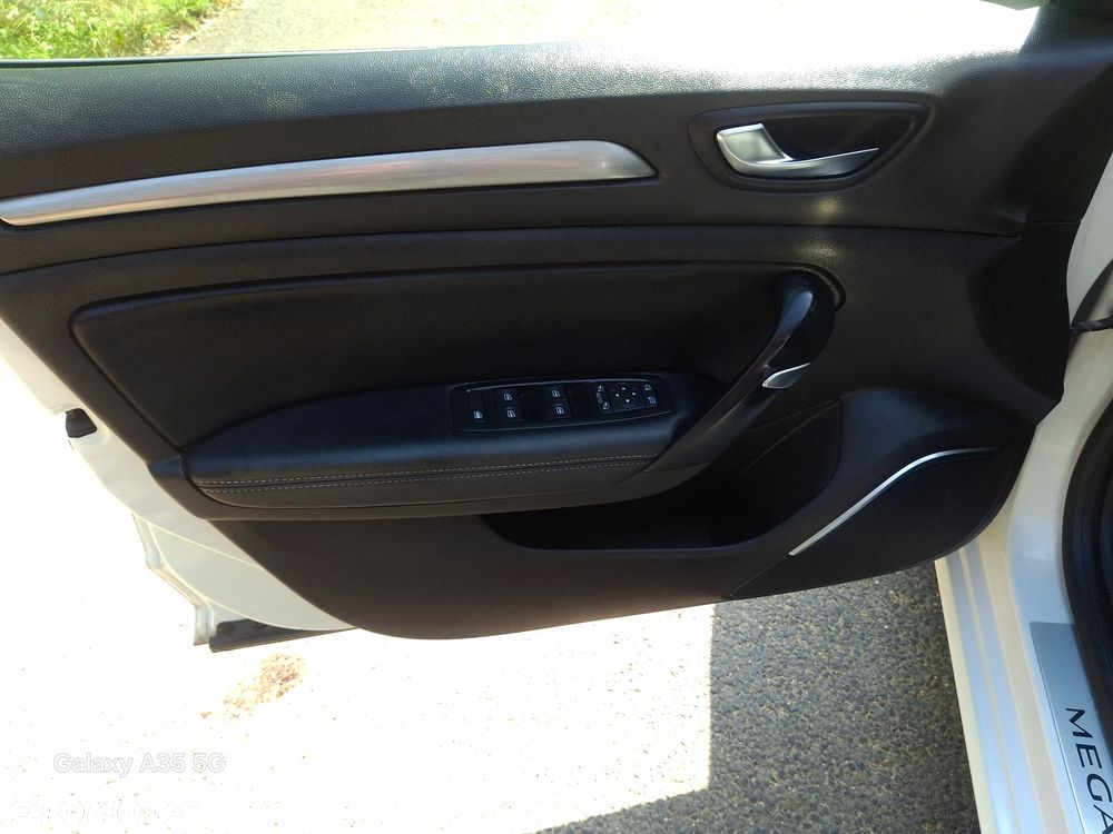 Renault Megane 1.6 SCe Limited - 10