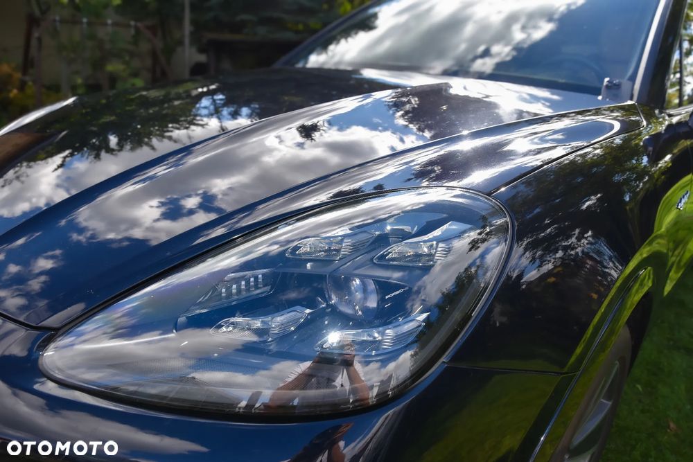 Porsche Cayenne Turbo S E-Hybrid Tiptronic S - 3