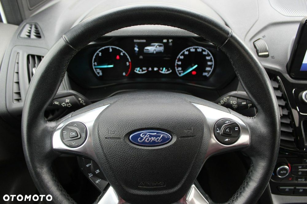 Ford Tourneo Connect - 15