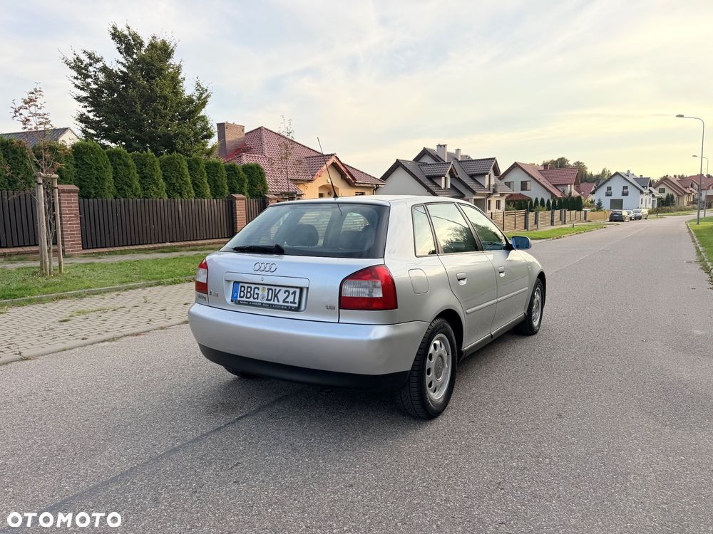 Audi A3 Sportback - 3