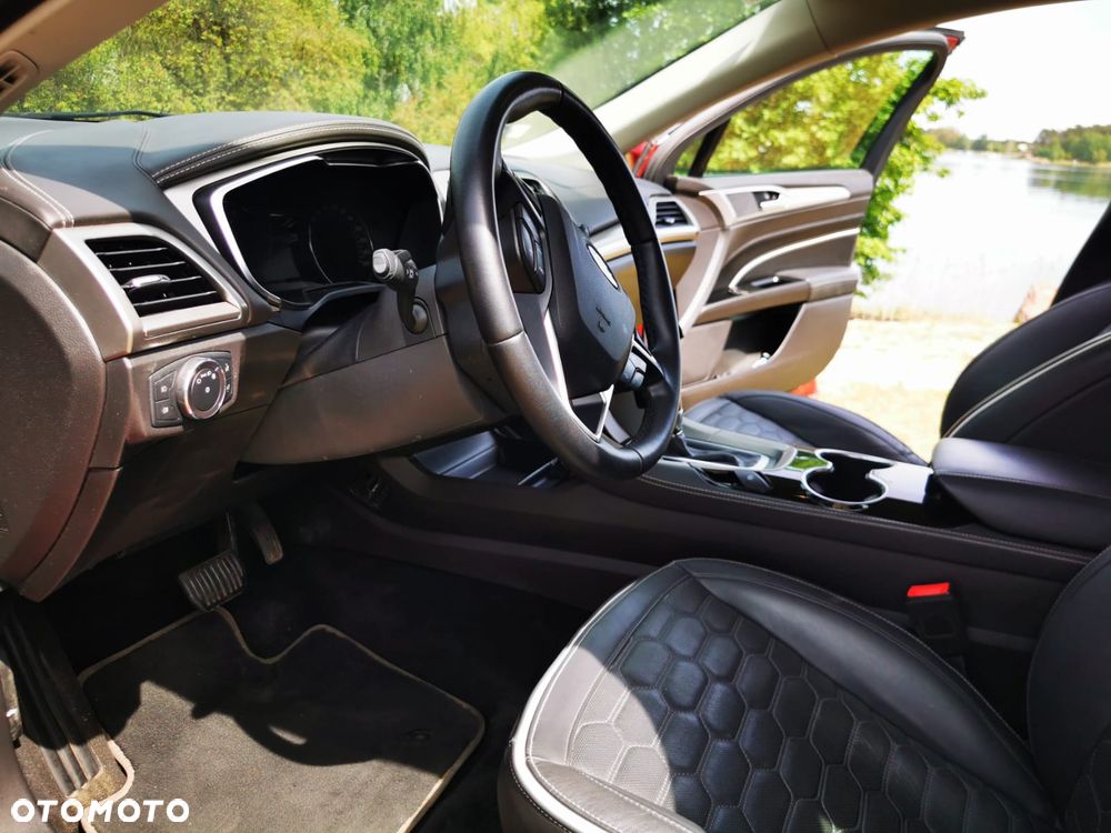 Ford Mondeo Vignale 2.0 TDCi Bi-Turbo PowerShift - 12